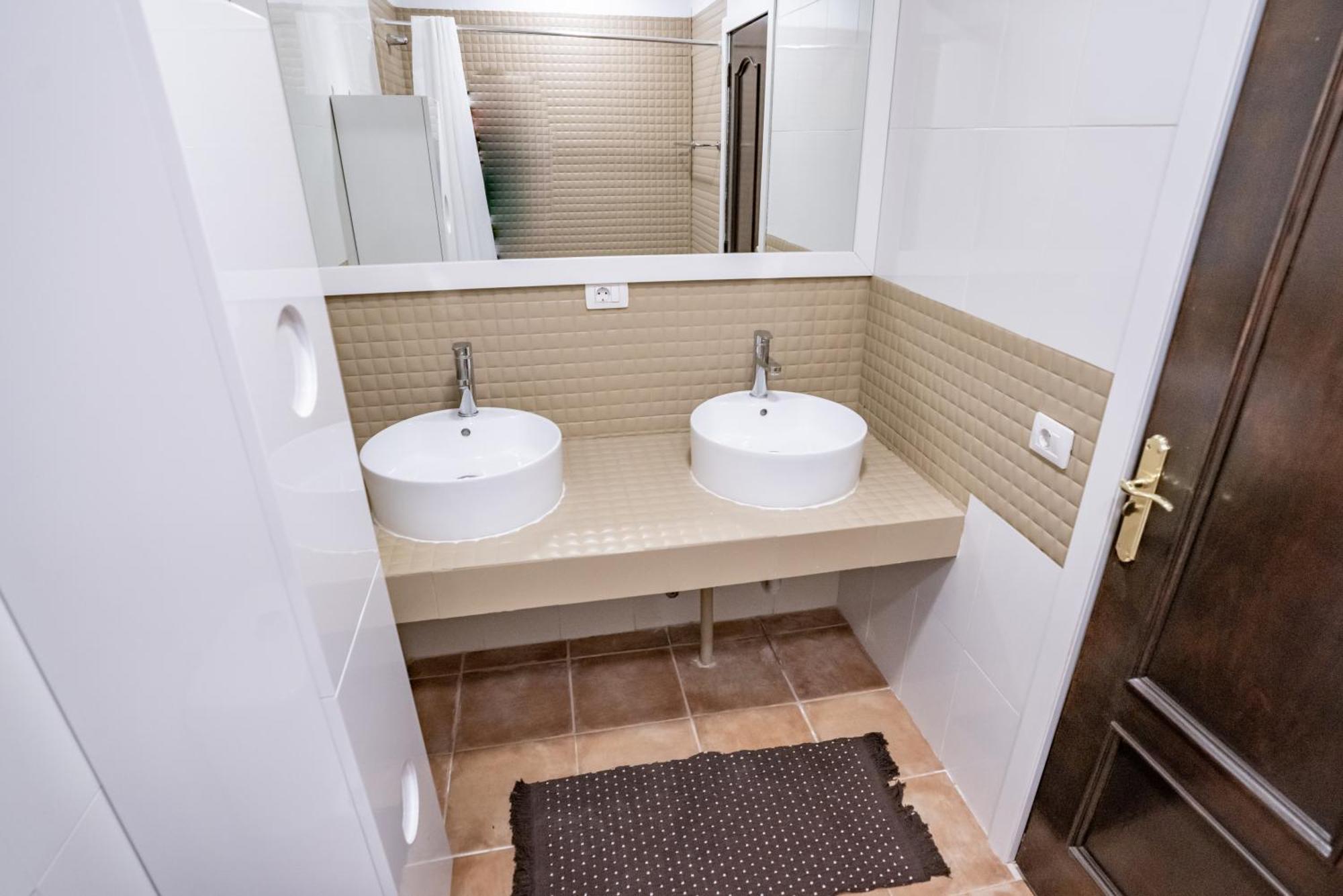 Casa Julio - Alcala Complete Coastal Retreat - Entire Apartment - 3 Min Walk From The Ocean - Shared Entrance With Host Exterior foto